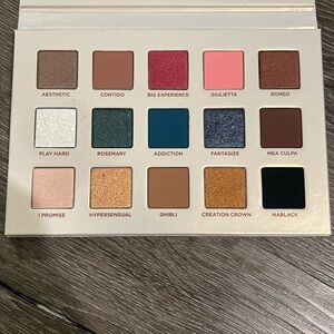 Brand new Nabla Secret eyeshadow palette. Beautiful, vibrant colors!